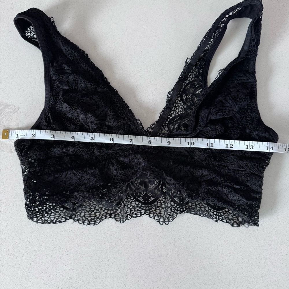 Lot of 8 Bralettes and Sports Bras NWOT - Picture 8 of 15